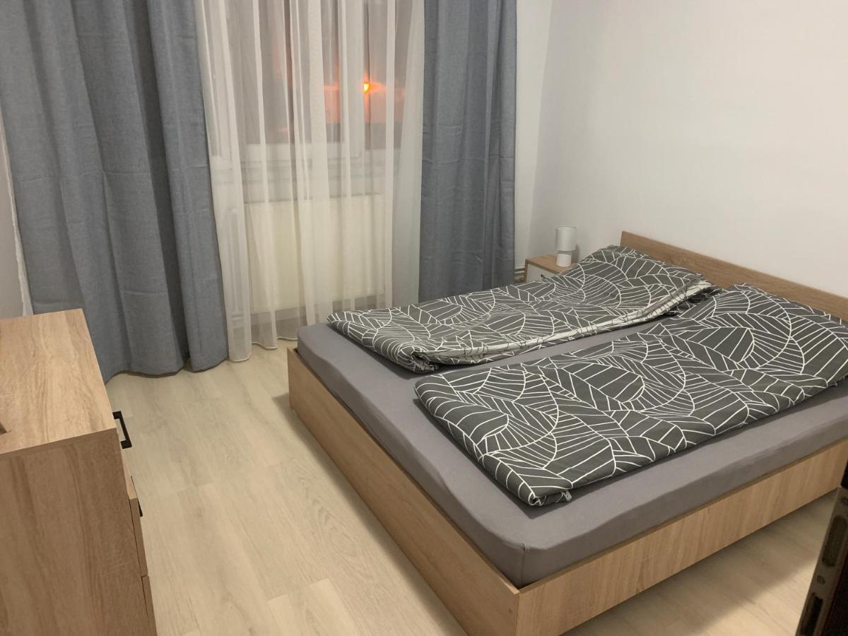 Confort Apartment Медиаш Экстерьер фото
